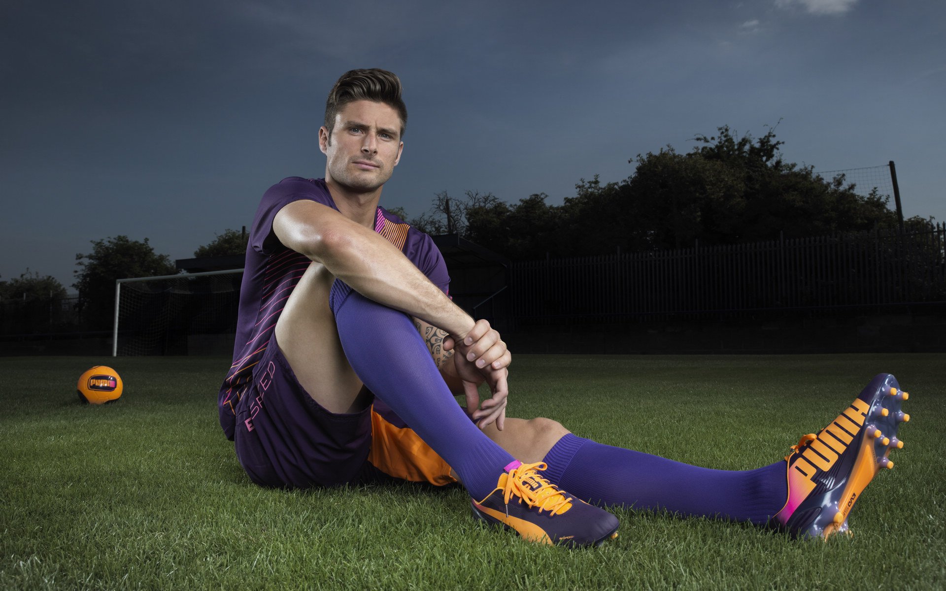 九游APP-“青训学院落户多个城市，基层足球快速发展”，青训足球俱乐部怎么招生